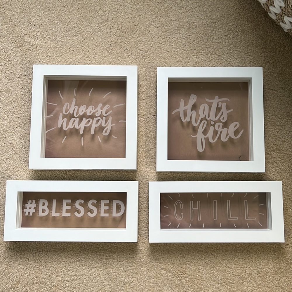 Room Decor Light-Up Wall Art *SET OF 4*